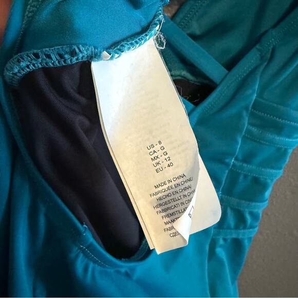 La Blanca Island Goddess Cross Back Mio One Piece Size 8 - Picture 7 of 8